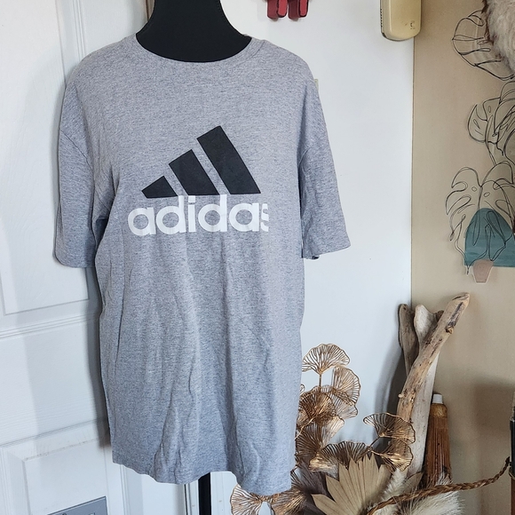 Vintage adidas graphic shirt large - Picture 5 of 7